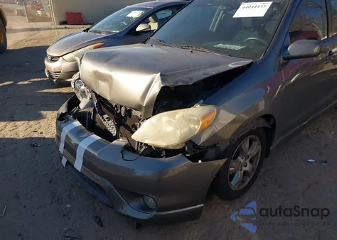 2006 Toyota Matrix Xr z USA, uszkodzony, nr VIN 2T1KR32E36C608196